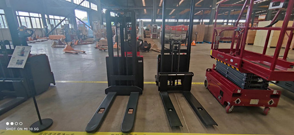 電動(dòng)推高車的功能與作用 電動(dòng)推高車的功能與作用