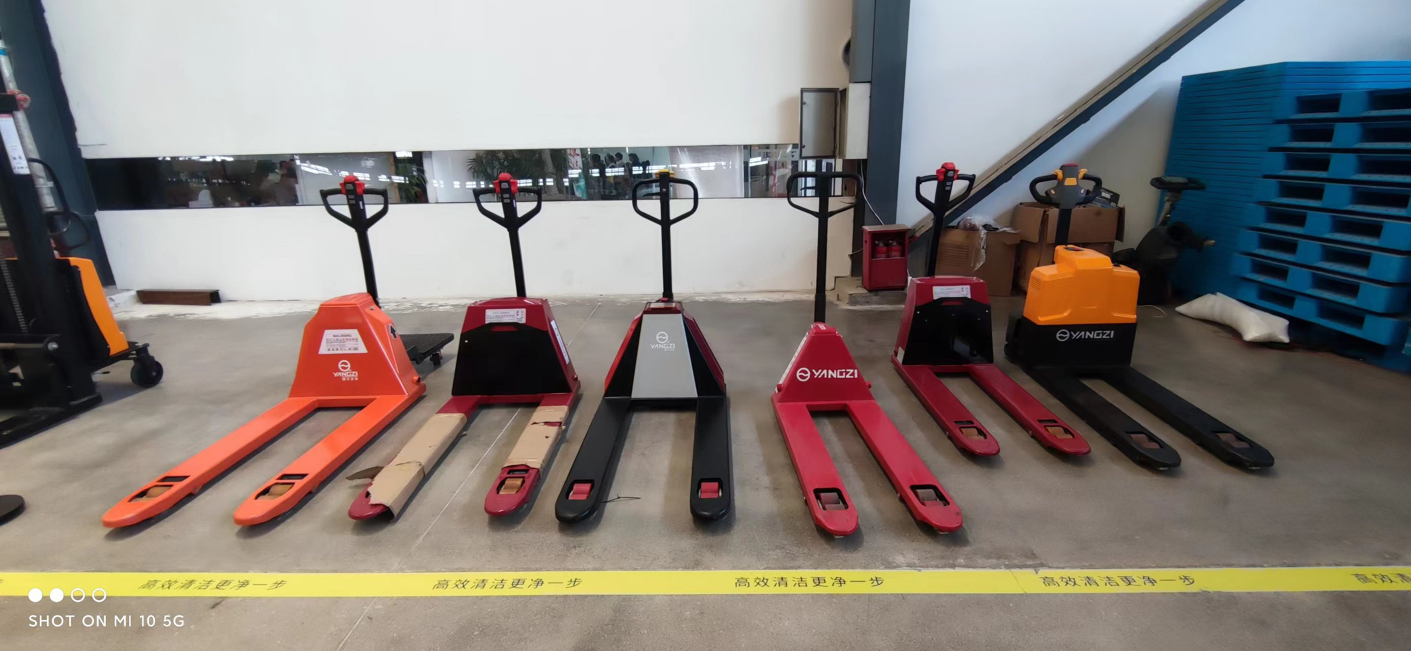  事實證明，使用電動叉車有很多優(yōu)點